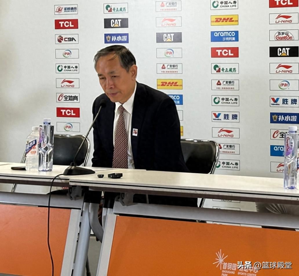 胜浙江发布会!许利民赞防守,谈方硕贡献,5伤员或仅小曾能复出